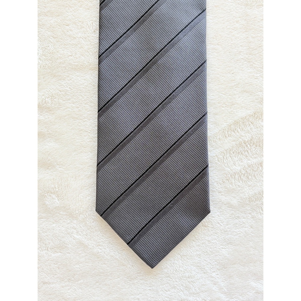 Giorgio Armani Grey Striped Silk Tie Mens OS Excellent